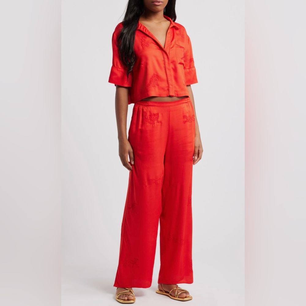 Sani Embroidered Tiger Lounge Set
in Red